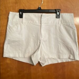 Daisy Fuentes High Waist White Shorts